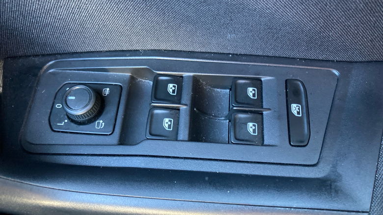 Volkswagen T-Roc 1.5 TSI Life 5dr Petrol Hatchback